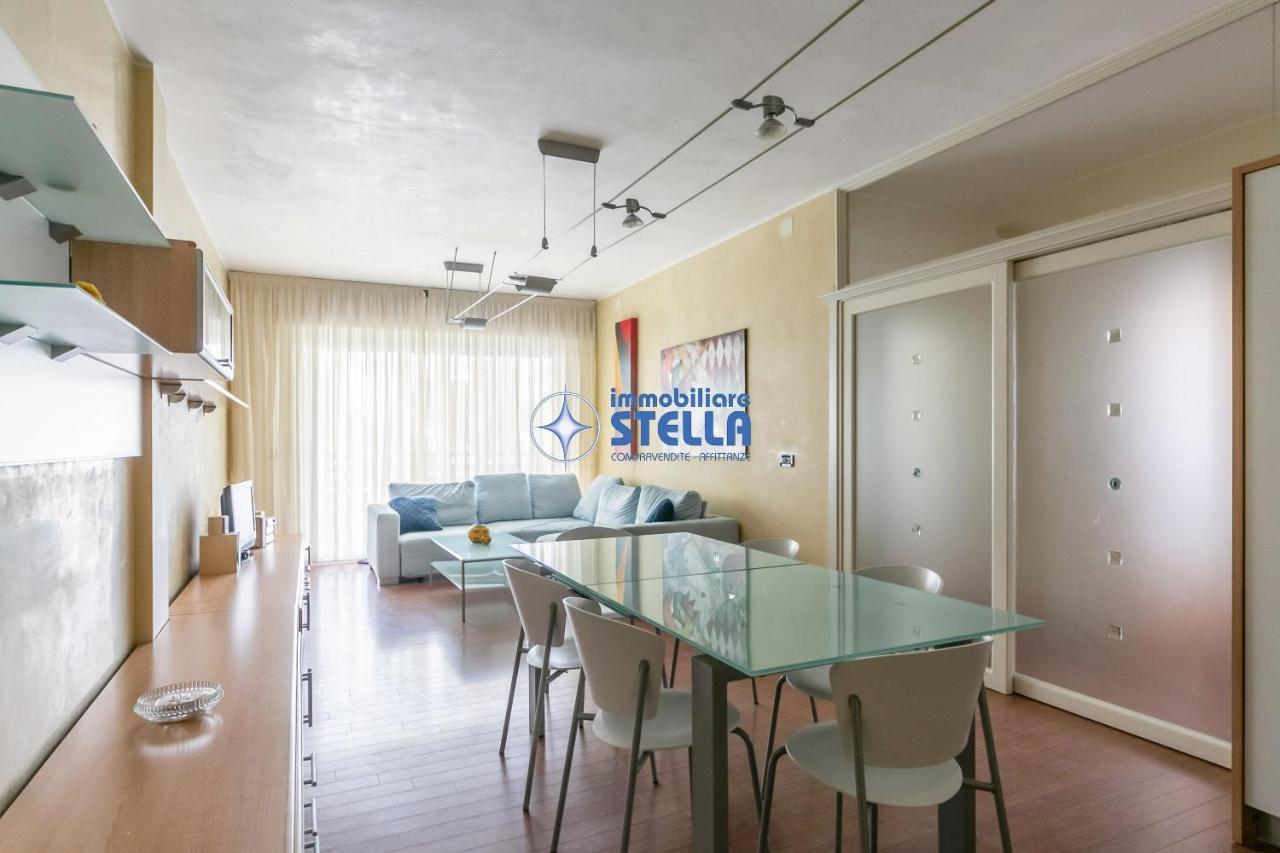 Condominio Adriatico ลิโดดิเยโซโล ภายนอก รูปภาพ