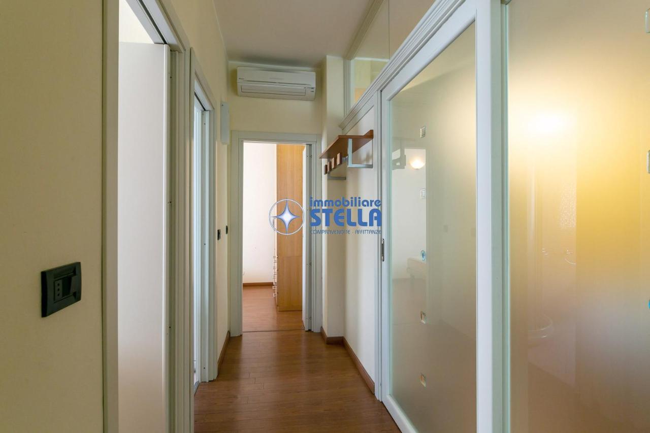 Condominio Adriatico ลิโดดิเยโซโล ภายนอก รูปภาพ