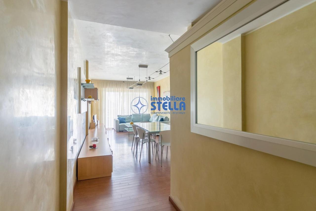 Condominio Adriatico ลิโดดิเยโซโล ภายนอก รูปภาพ